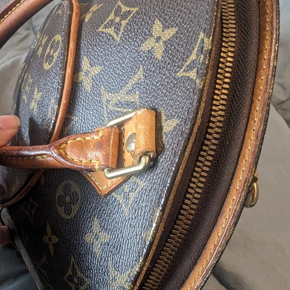 LOUIS VUITTON monogram ellipse PM - Picture 7 of 9